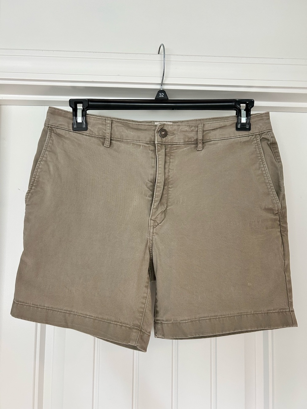Flint and Tinder 365 Chino Short - 5". 32 waist